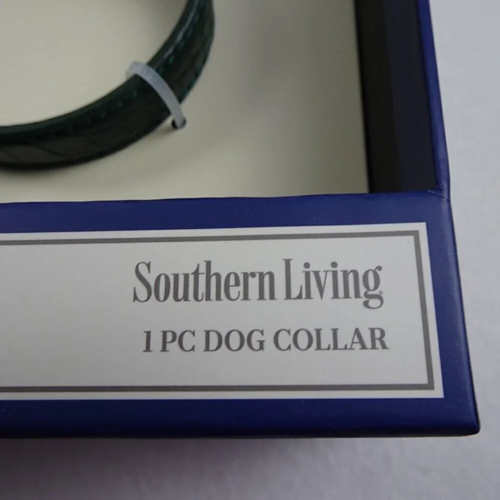 Southern Living Faux Leather Dog Collar Size XS / SMALL Green Adjustable